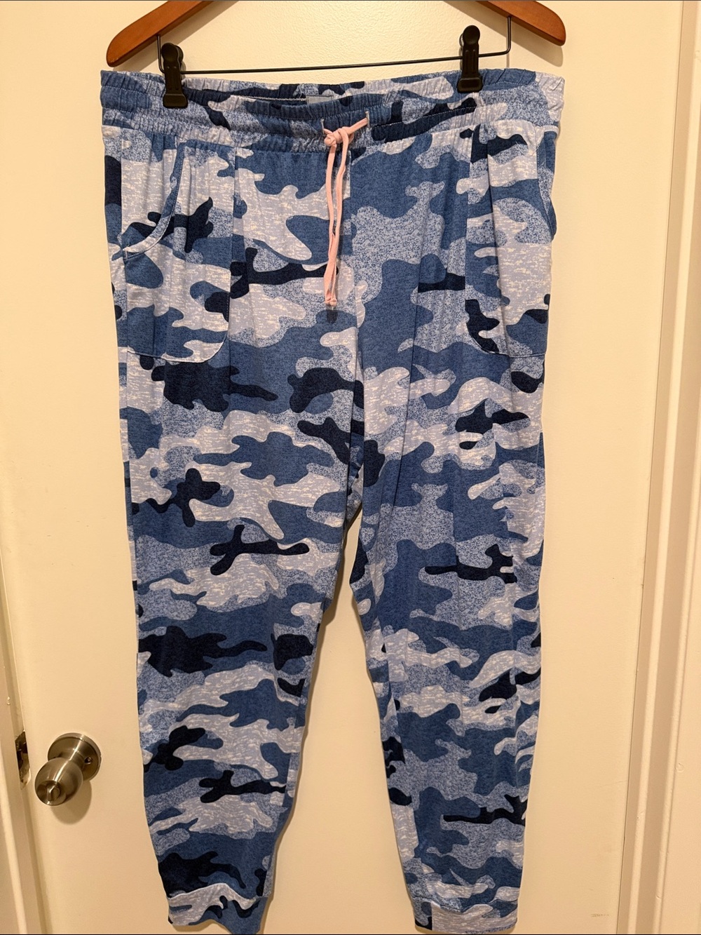 Jane and Bleecker Blue Camo Joggers with Pink Drawstring